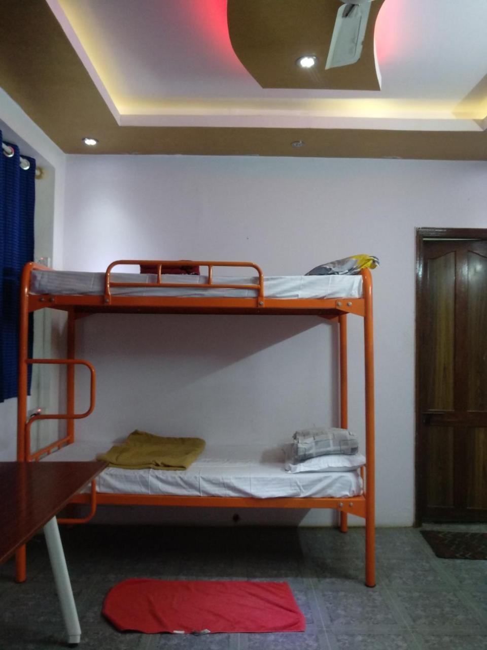 Hackerpacker Backpackers Hostel Μπανγκαλόρ Δωμάτιο φωτογραφία